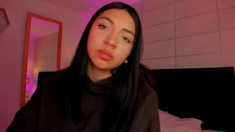 Christine  online show from February 20, 12:40 pm