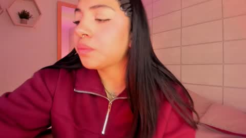 Christine  online show from March 17, 11:59 am