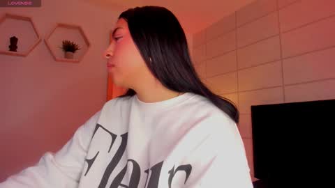 Christine  online show from December 18, 12:00 pm