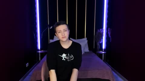 Christopher  online show from March 9, 9:41 pm