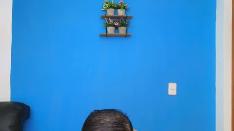 Christopher online show from February 18, 1:32 am