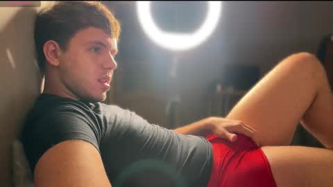 Christopher online show from September 18, 5:06 pm