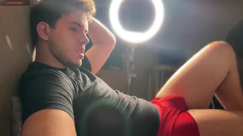 Christopher online show from September 21, 8:29 am