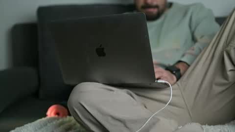 Chrissua online show from October 27, 11:32 am