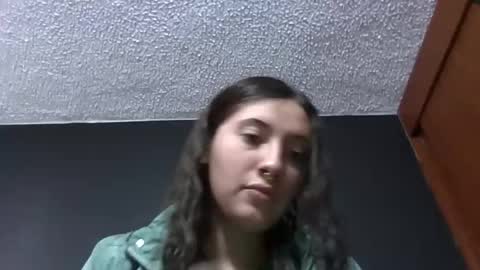 Snapshot of chubby_vaniie_ chatting on March 5, 4:35 pm Vanesa online show from March 5, 4:35 pm