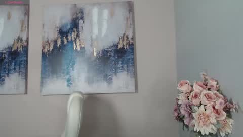 Snapshot of chubby_vaniie_ chatting on March 4, 7:01 pm Vanesa online show from March 4, 7:01 pm