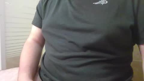 Snapshot of chubbycub14 chatting on October 20, 3:55 am chubbycub14 online show from October 20, 3:55 am