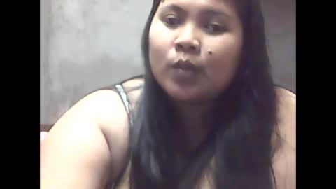Snapshot of chubbylecious chatting on October 18, 5:22 am Rita online show from October 18, 5:22 am