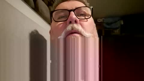 Griff online show from December 22, 4:03 pm