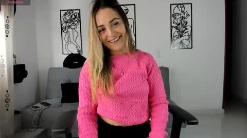 Ciindy Lovers online show from September 8, 4:17 pm