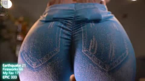 cindy_luv online show from April 24, 5:15 pm