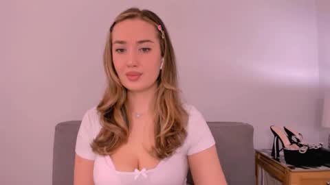 cindyprettywomen online show from March 14, 7:34 am