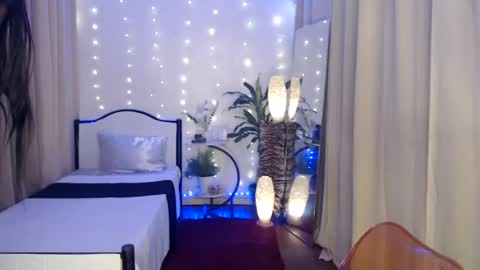 Cindy online show from March 12, 6:32 pm