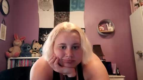 Cinna online show from December 15, 3:45 am