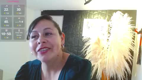 Snapshot of cinthia1609 chatting on October 18, 10:03 pm cinthia1609 online show from October 18, 10:03 pm