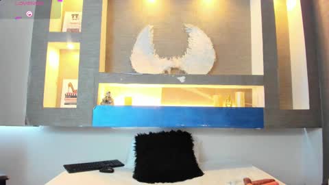 Cinthya  online show from February 27, 3:59 pm