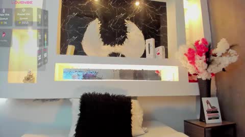 Cinthya  online show from October 23, 11:55 am