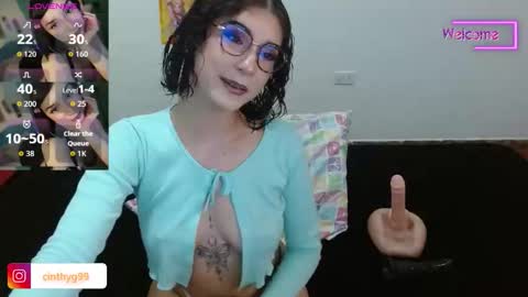 cinthyagomez6 online show from December 4, 5:45 pm