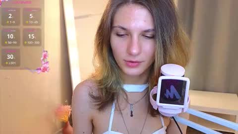 Snapshot of cipherella chatting on September 15, 6:37 am Jennie online show from September 15, 6:37 am