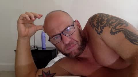 . online show from November 6, 10:35 pm