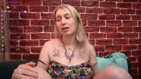 citrusblissss online show from November 12, 12:51 pm