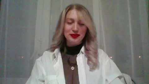 Snapshot of citrusblissss chatting on March 9, 2:43 pm citrusblissss online show from March 9, 2:43 pm