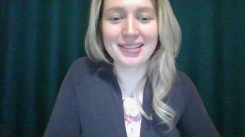 Snapshot of citrusblissss chatting on March 8, 4:06 pm citrusblissss online show from March 8, 4:06 pm