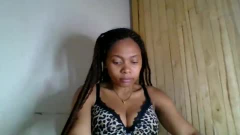 Snapshot of ckamilla45 chatting on October 3, 4:10 am ckamilla45 online show from October 3, 4:10 am