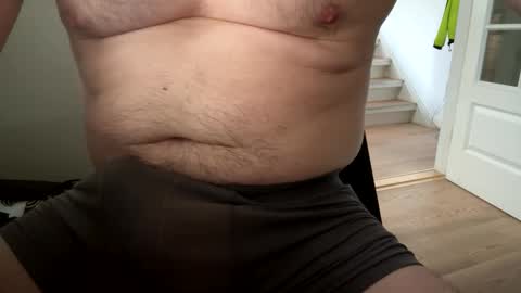 clamshive7 online show from October 3, 3:42 pm