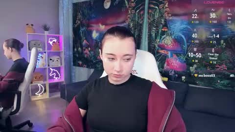 clarabenson online show from September 12, 9:06 pm