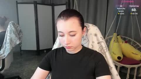 clarabenson online show from September 29, 5:12 pm