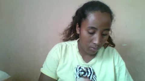 Clarah0123 online show from December 1, 8:23 am