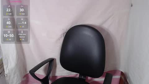 Snapshot of clawdeen_gh chatting on October 17, 1:48 pm clawdeen_gh online show from October 17, 1:48 pm