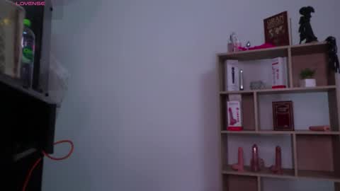 Cleo Adams online show from January 18, 5:05 am