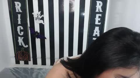 Clementine online show from October 29, 2:41 pm