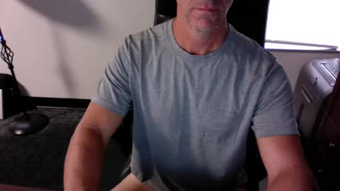 Snapshot of clemike69 chatting on September 23, 4:01 pm clemike69 online show from September 23, 4:01 pm