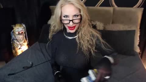 Cleo online show from February 22, 12:36 am