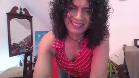 Cleopatra online show from October 2, 4:00 am