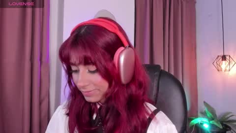 Cloe online show from March 5, 12:00 pm