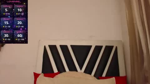 CLOE online show from October 25, 1:00 pm