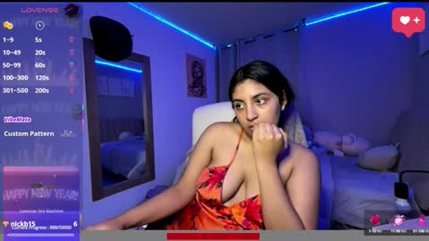 Snapshot of cloe_small08 chatting on October 9, 4:07 am cloe small online show from October 9, 4:07 am