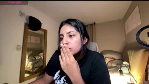 Snapshot of cloe_small08 chatting on September 11, 7:53 am cloe small online show from September 11, 7:53 am