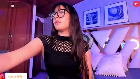 Snapshot of cloe_x_billy chatting on September 17, 7:50 pm Cloe x Billy online show from September 17, 7:50 pm