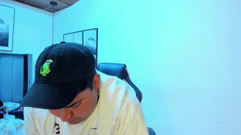 Cloe x Billy online show from December 3, 5:13 pm