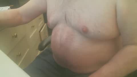 Snapshot of clouds8888 chatting on September 16, 12:07 pm clouds8888 online show from September 16, 12:07 pm