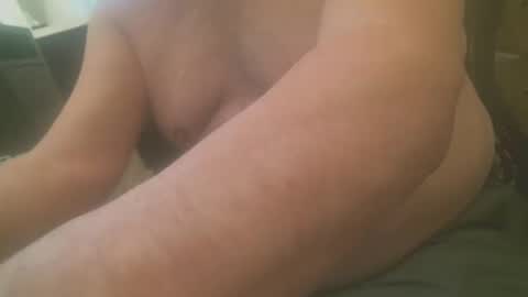 Snapshot of clouds8888 chatting on October 15, 8:09 pm clouds8888 online show from October 15, 8:09 pm