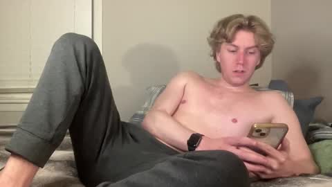 Clyde Austin online show from February 10, 4:04 am