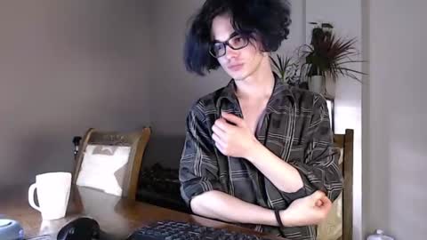 Snapshot of cock_and_lock chatting on February 13, 2:42 pm Herman online show from February 13, 2:42 pm