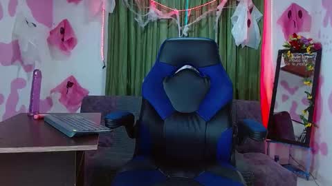 coco_dam online show from October 21, 12:32 pm