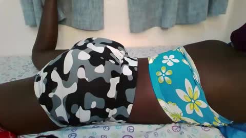 Snapshot of coco_vixen9 chatting on September 14, 10:00 pm coco vixen9 online show from September 14, 10:00 pm